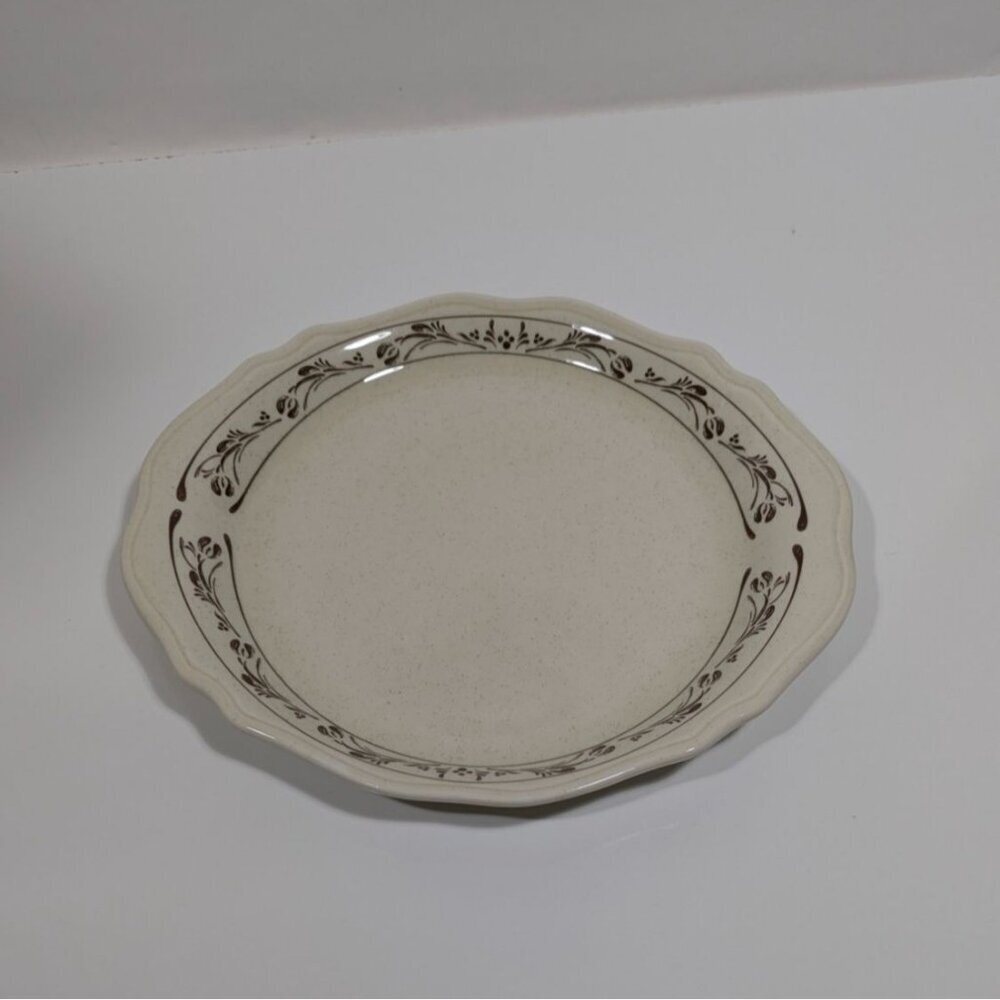 Syracuse China 12-C Beige Brown Scalloped Dinner Plate Floral Vine